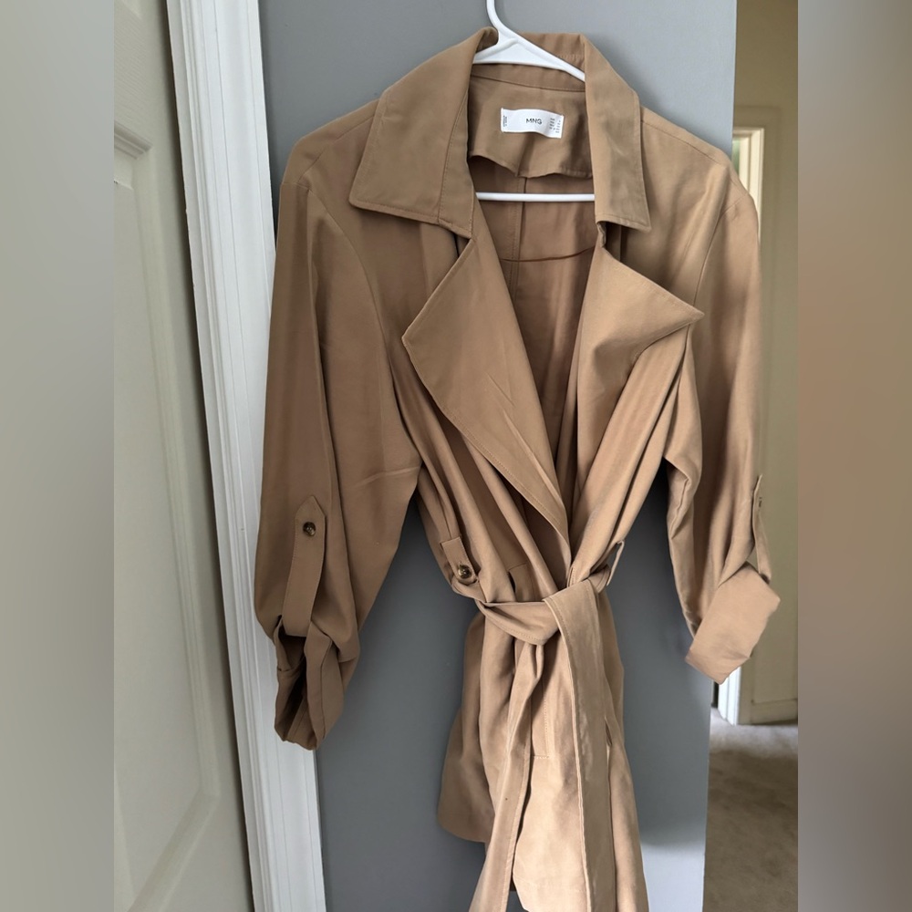 Tan Trench Coat with Notched Lapels and Self-Tie Belt
